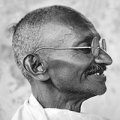 «Остроумие и мудрость Махатмы Ганди» (сборник цитат)